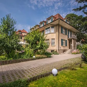 Inn Max Aviation &, Berna